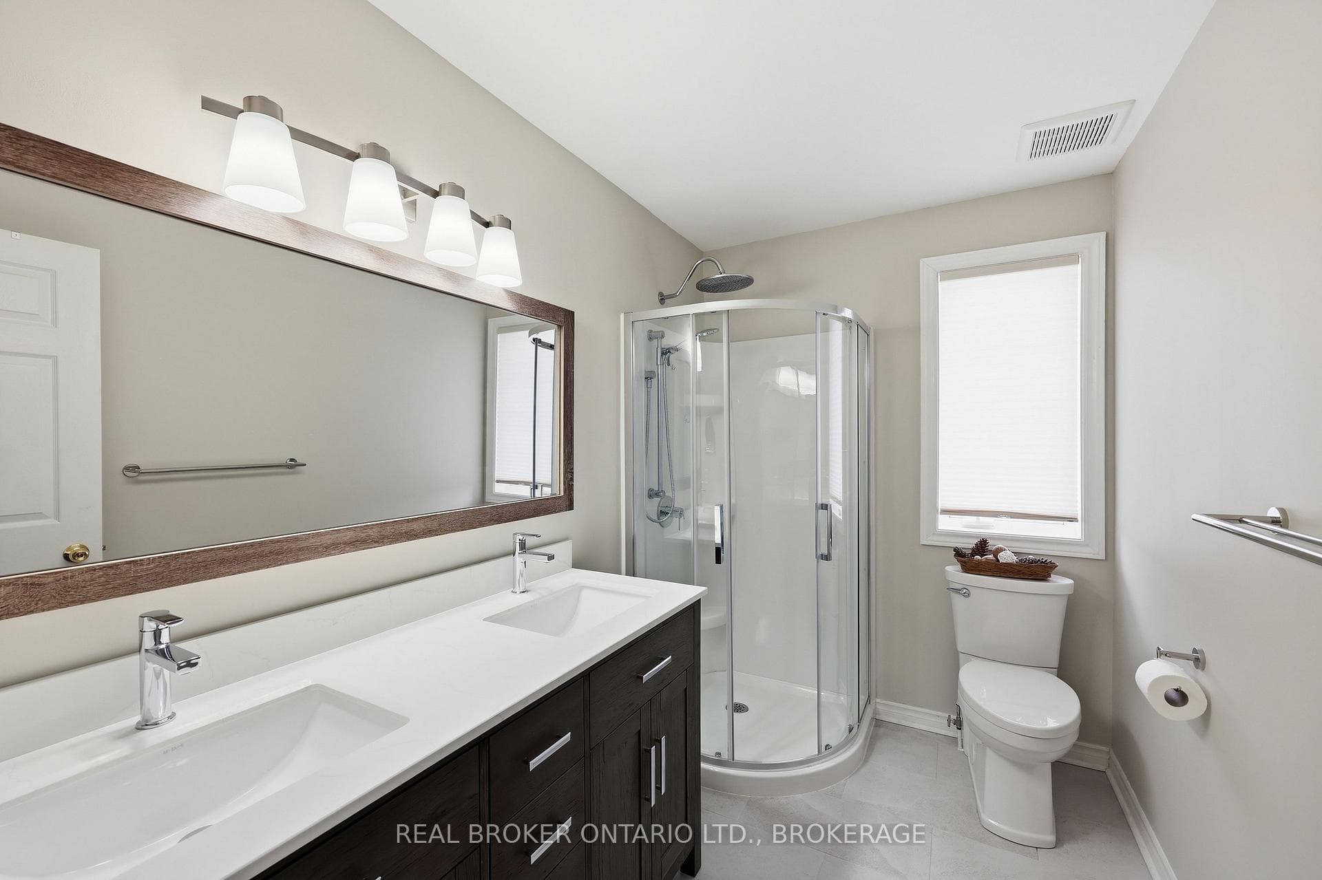 85 Schooner Drive photo 22
