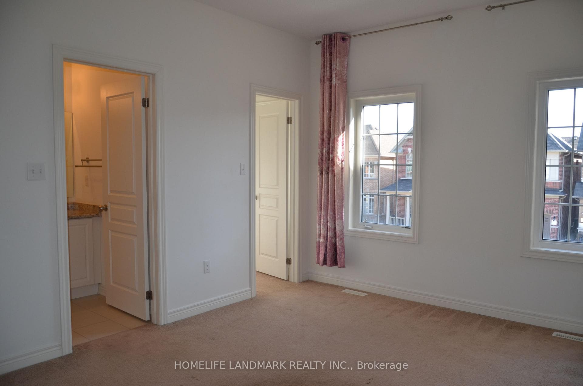 66 Henry Bauer Avenue photo 26