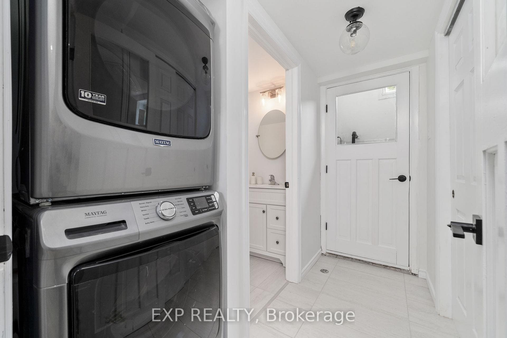 13481 Loyalist Parkway photo 28
