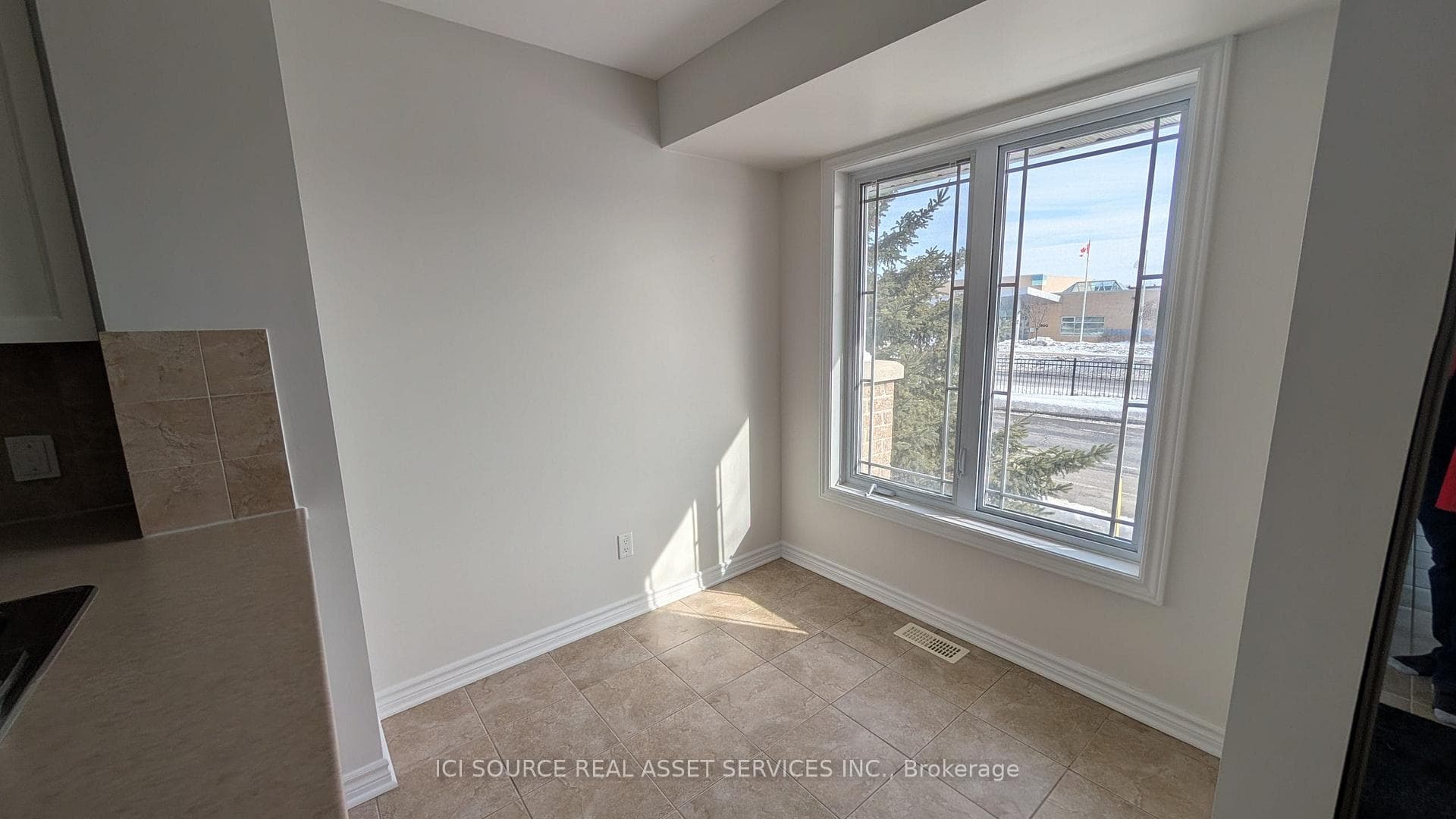 507A Chapman Mills Drive photo 5