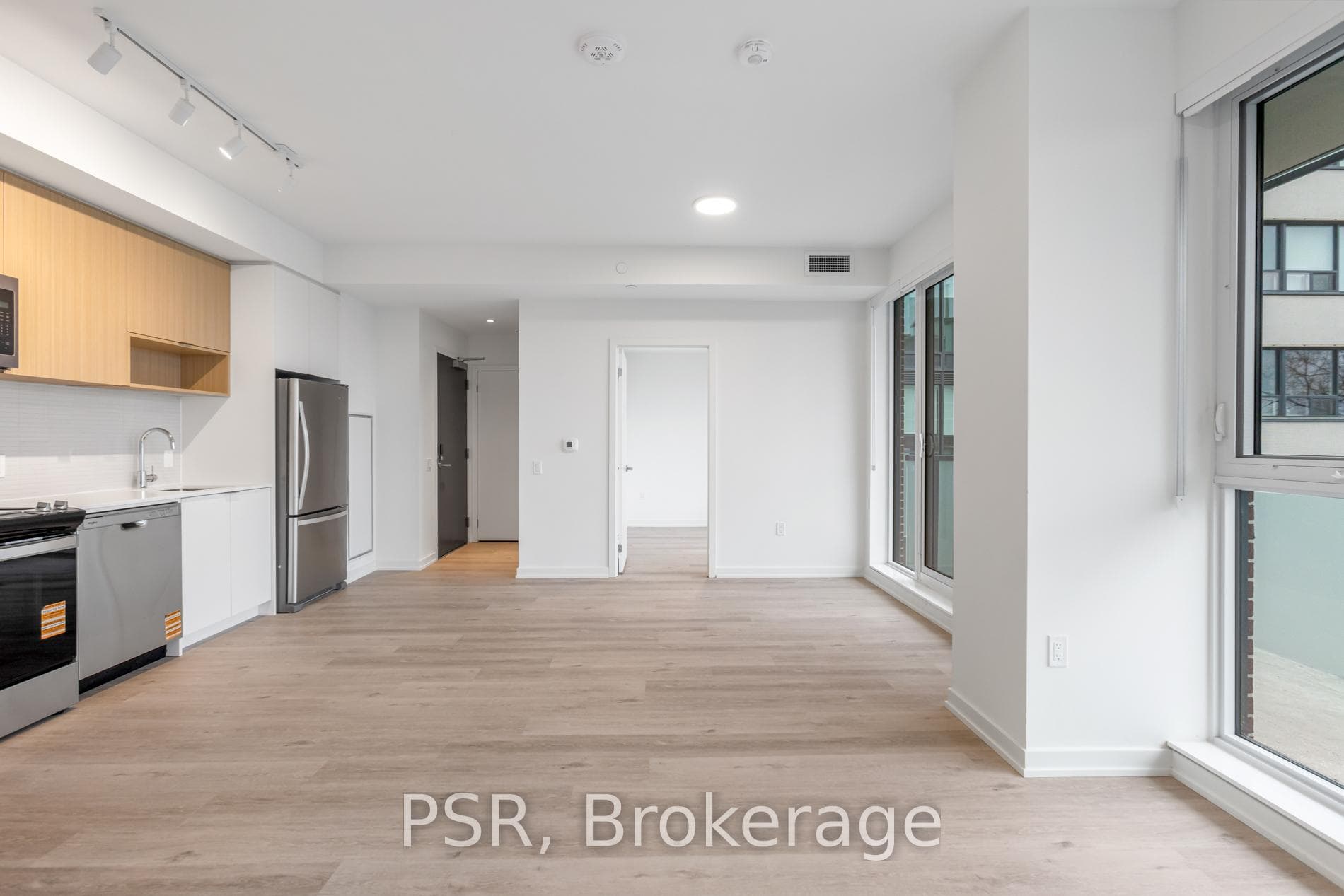 4365 Bloor Street Unit 508 photo 11