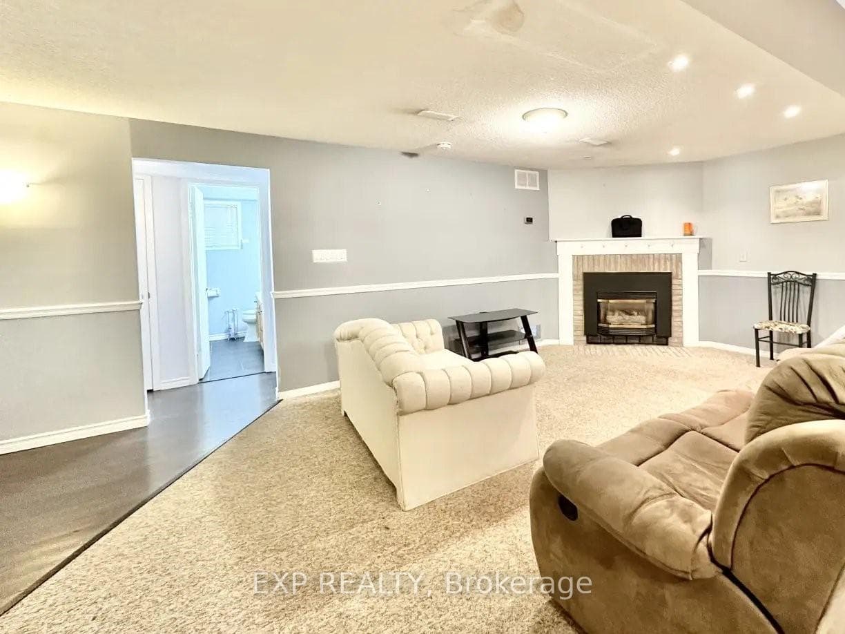 52 Waywell Street Unit BSMT photo 2