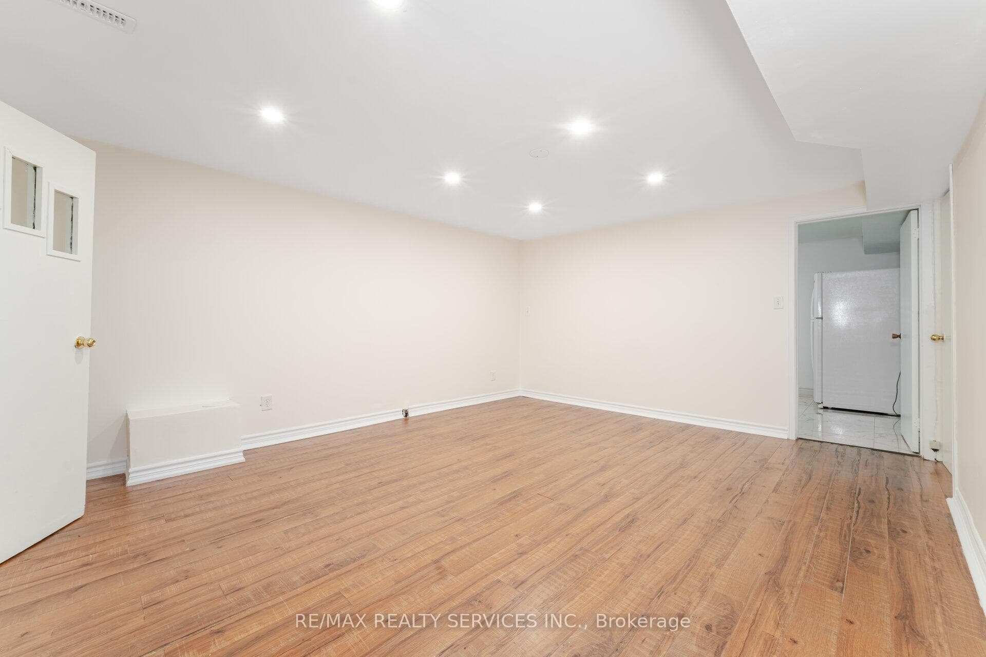 139 Rutherford Road photo 30