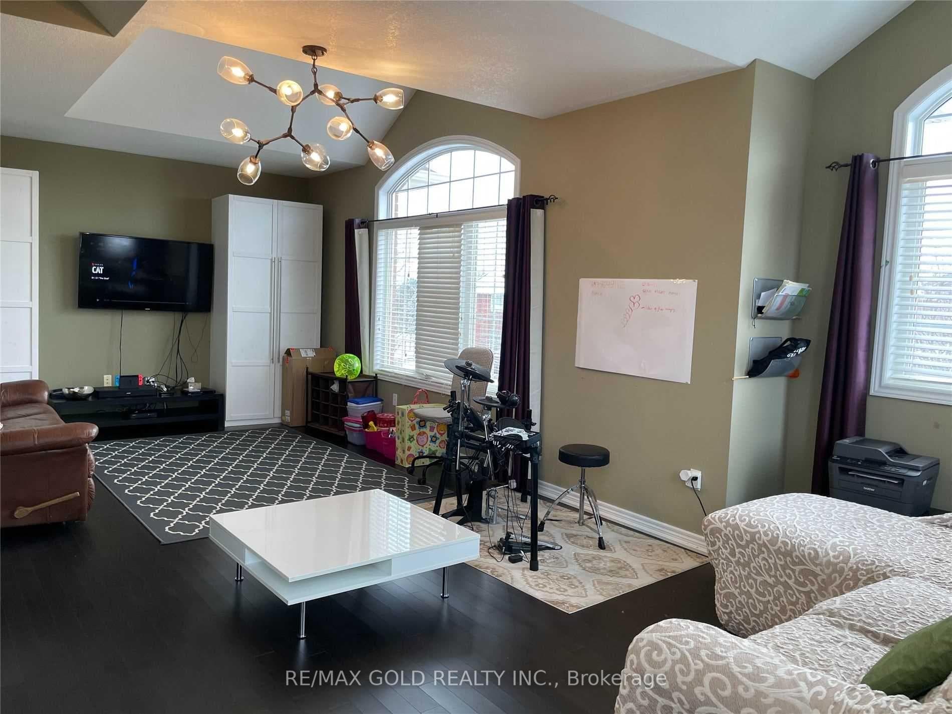 2323 Orchard Road photo 3
