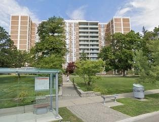 44 Longbourne Drive Unit 1112 photo 1