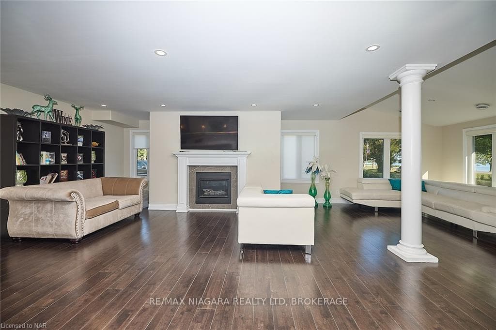 4229 NIAGARA RIVER Parkway photo 8
