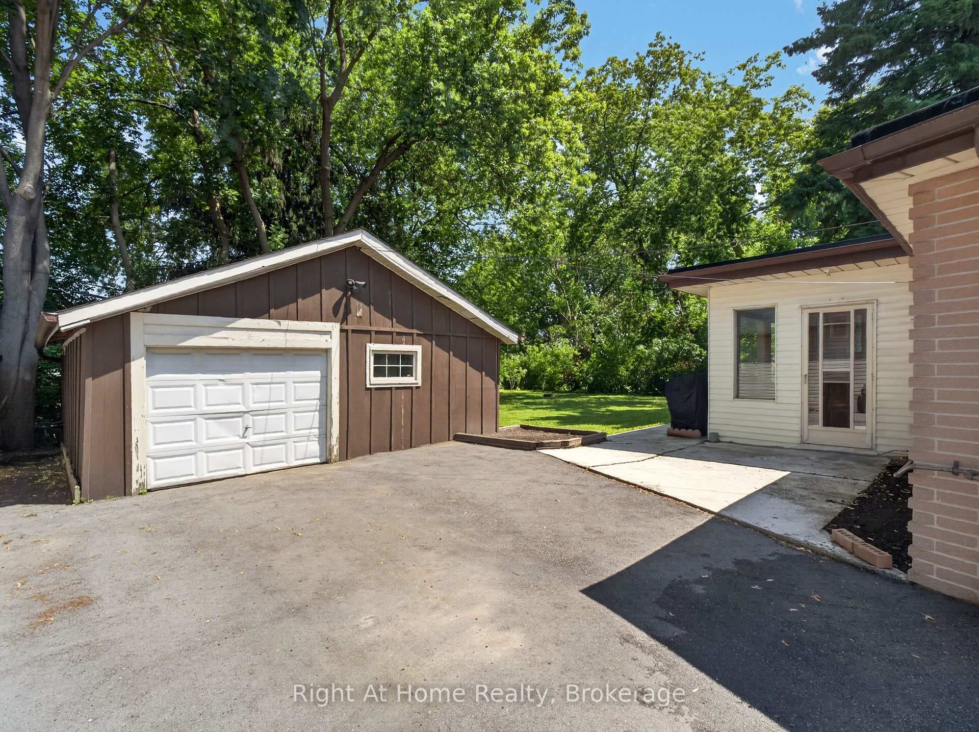 39 Benlight Crescent photo 27