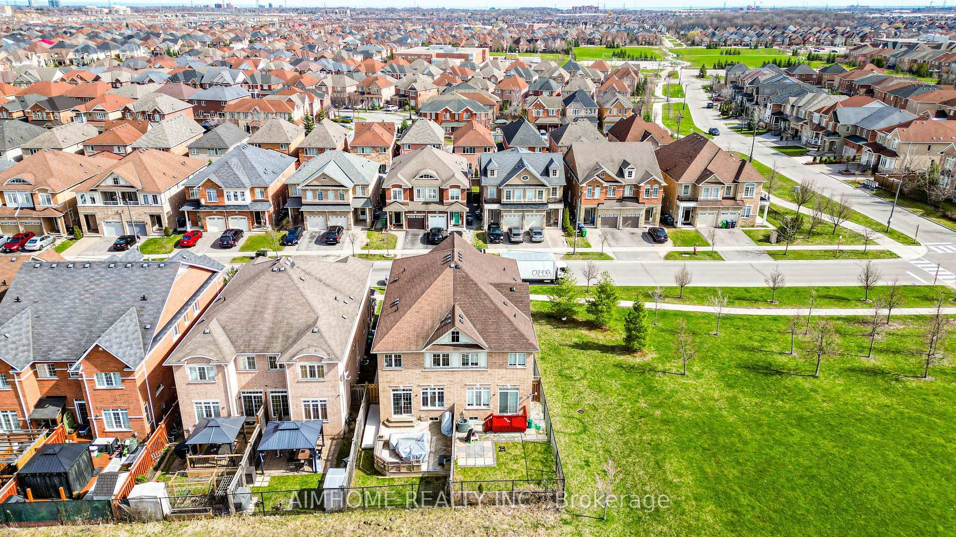 3325 Sunlight Street photo 6