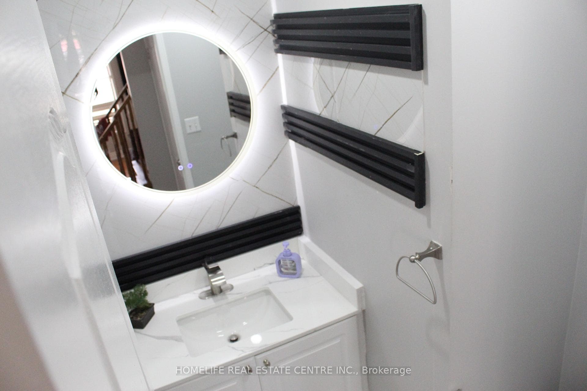 108 Fairhill Avenue photo 15