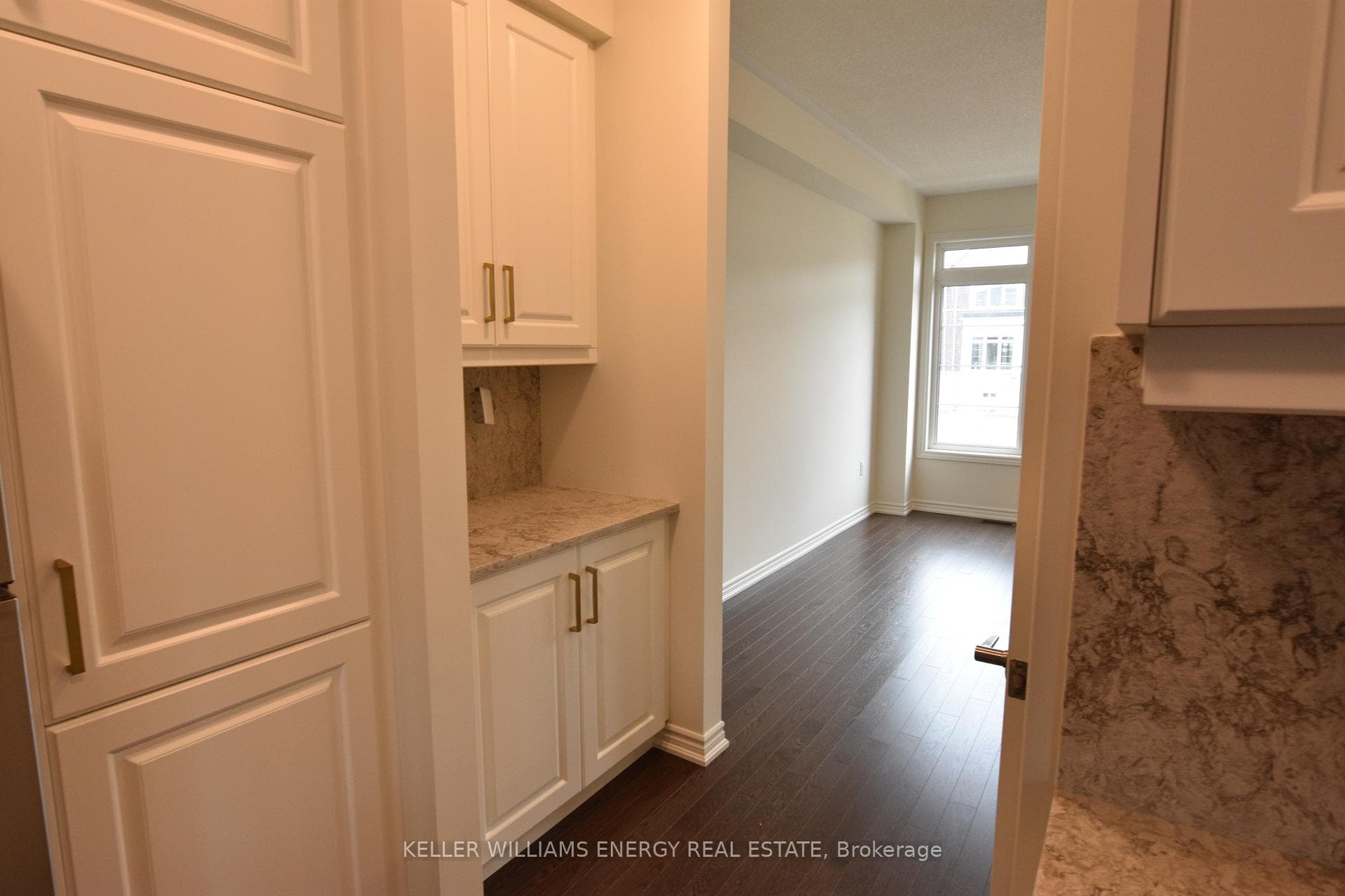 481 Twin Streams Road photo 6
