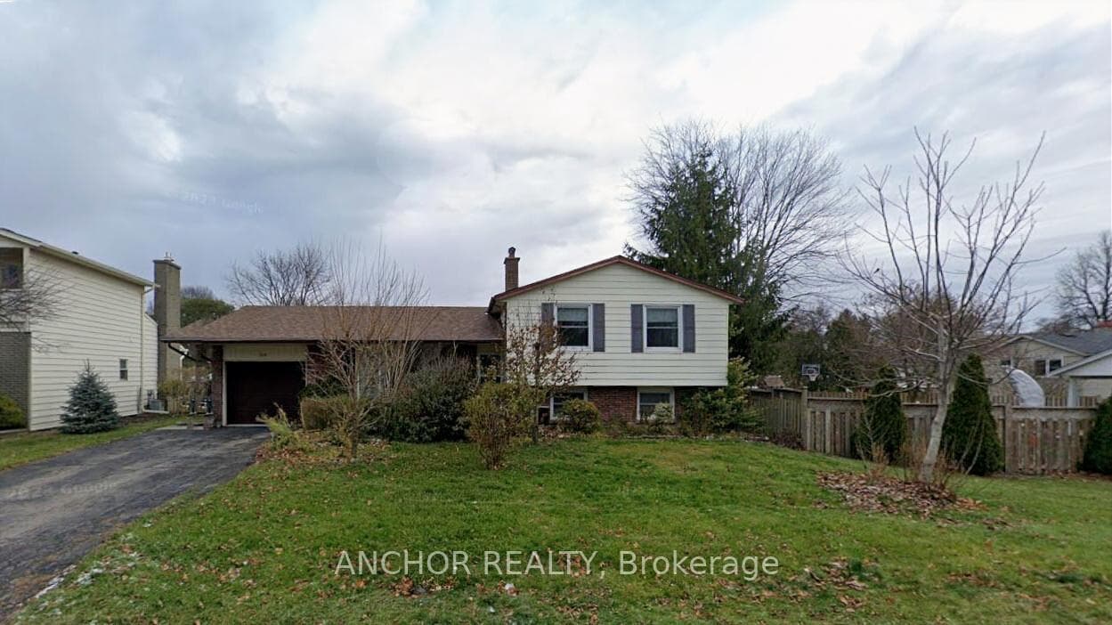 584 Nottinghill Road photo 1