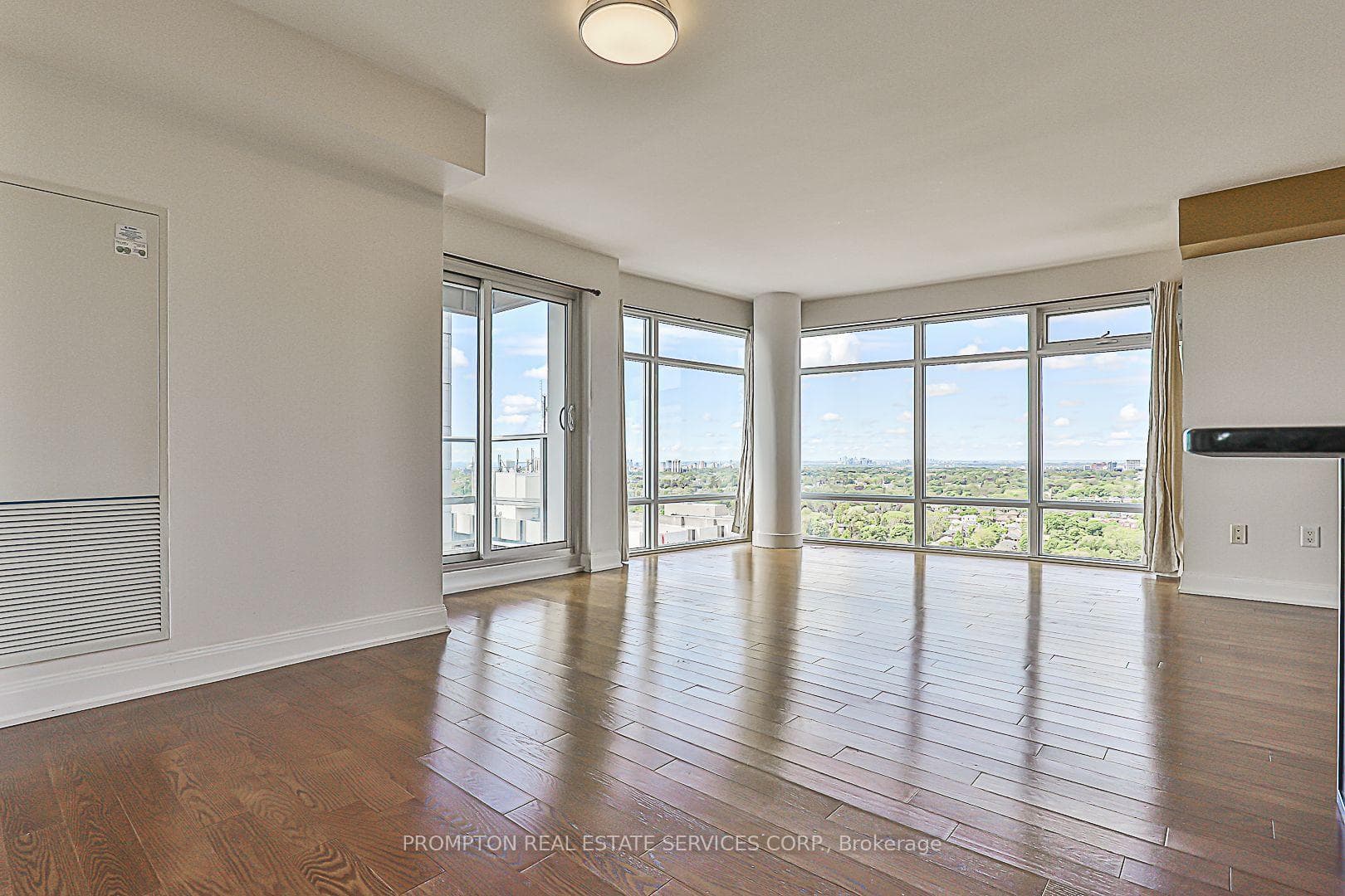2191 YONGE Street Unit 2905 photo 12