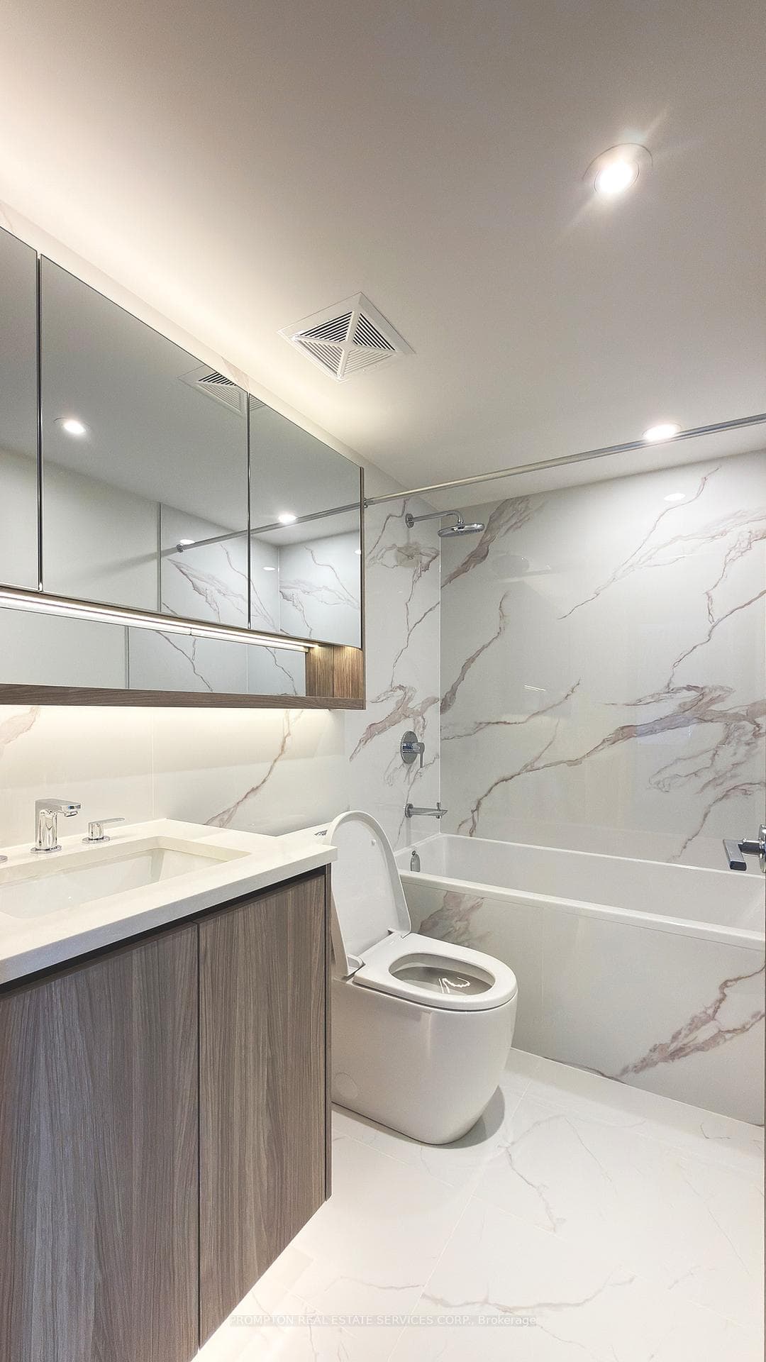 1st washroom