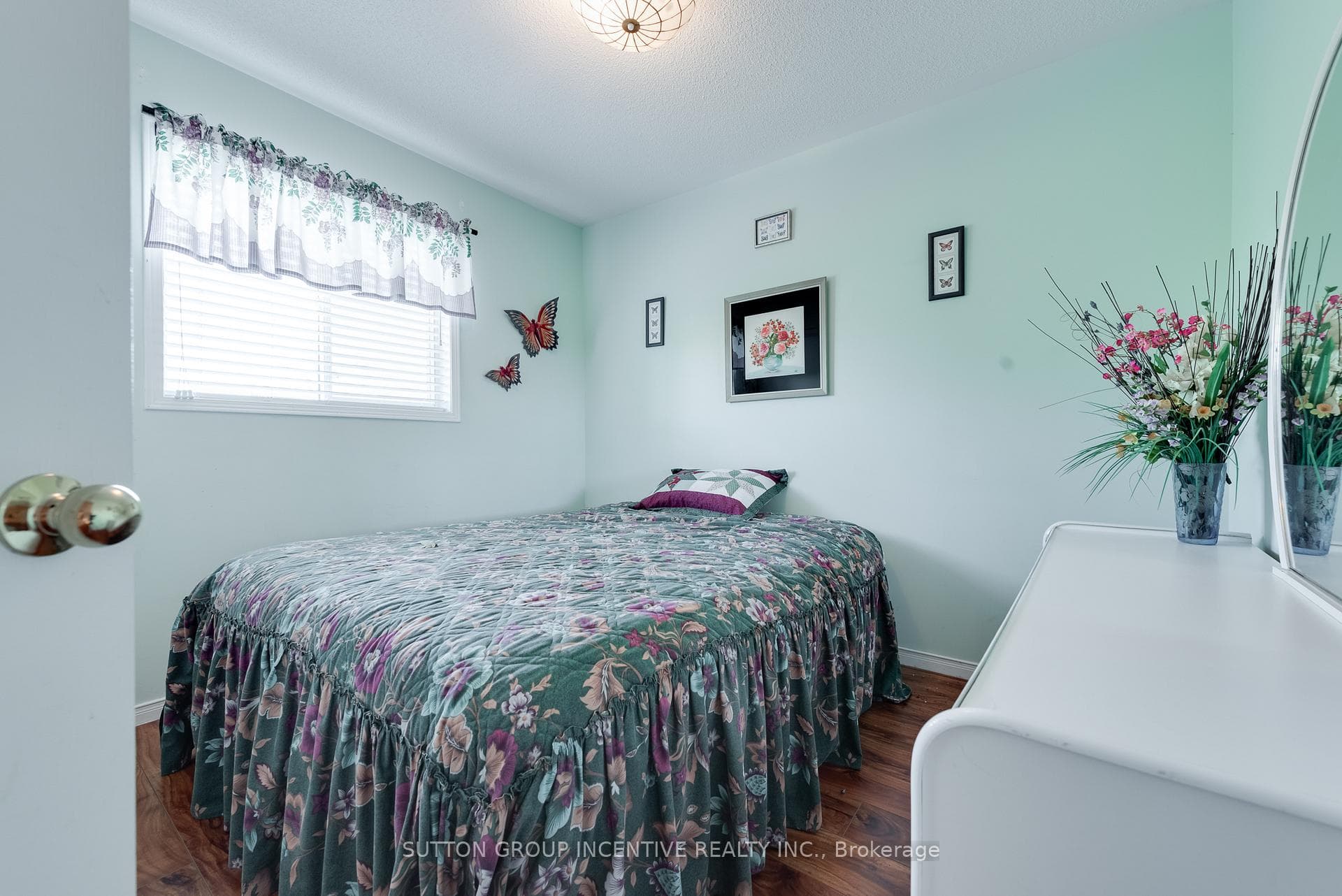 58 Bruce Crescent photo 16
