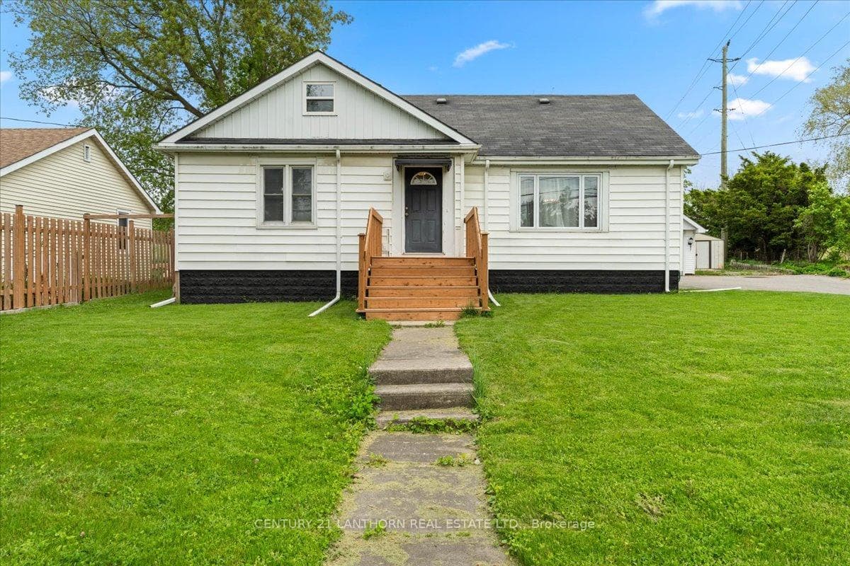 13216 Loyalist Parkway photo 1