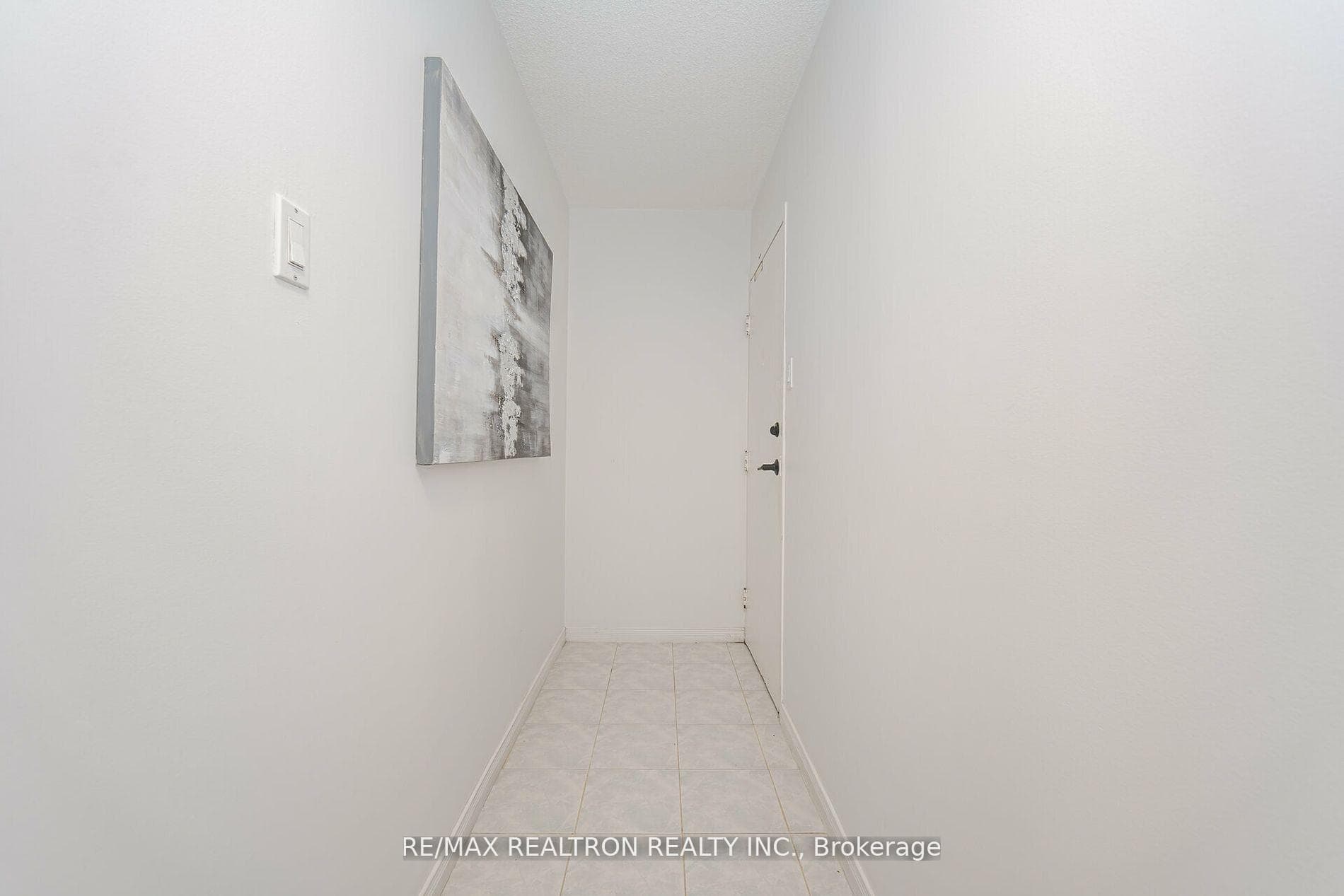 1950 Kennedy Road Unit 307 photo 27
