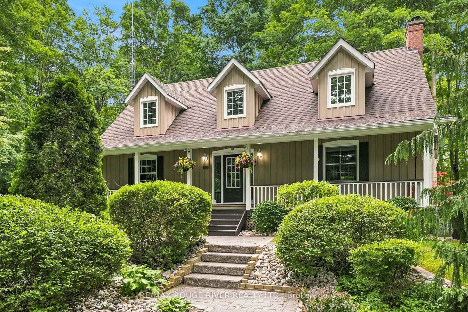 2774 Les Davey Road photo 3