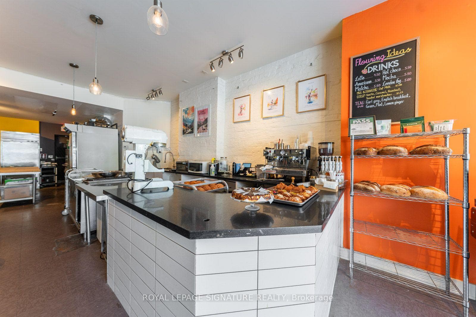 725 Dovercourt Road photo 13