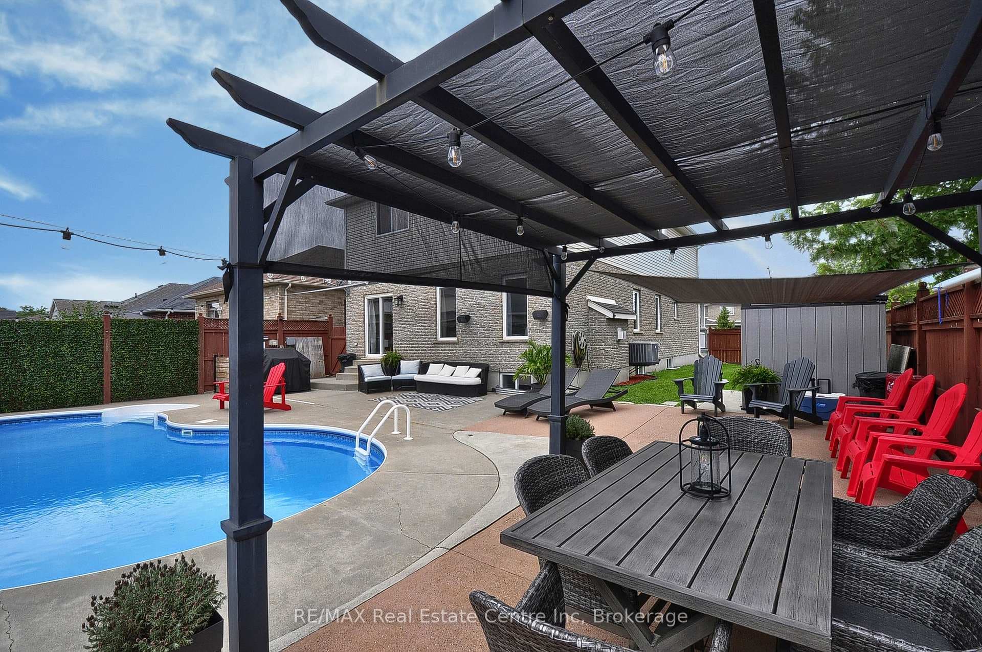 3 LOCKWOOD Street photo 43