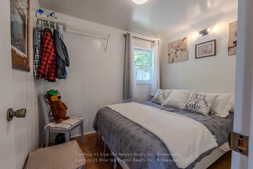 285 C Ruston Road photo 22