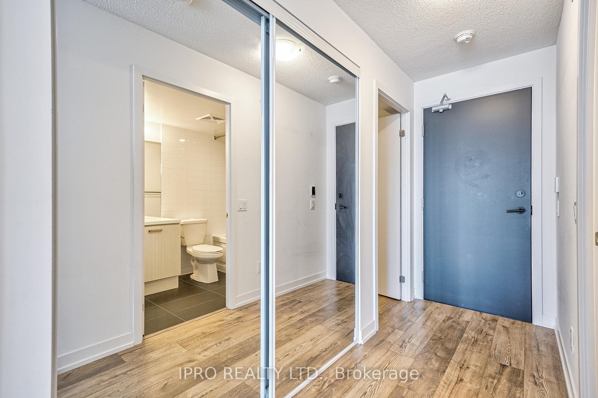 125 Redpath Avenue Unit 2106 photo 11