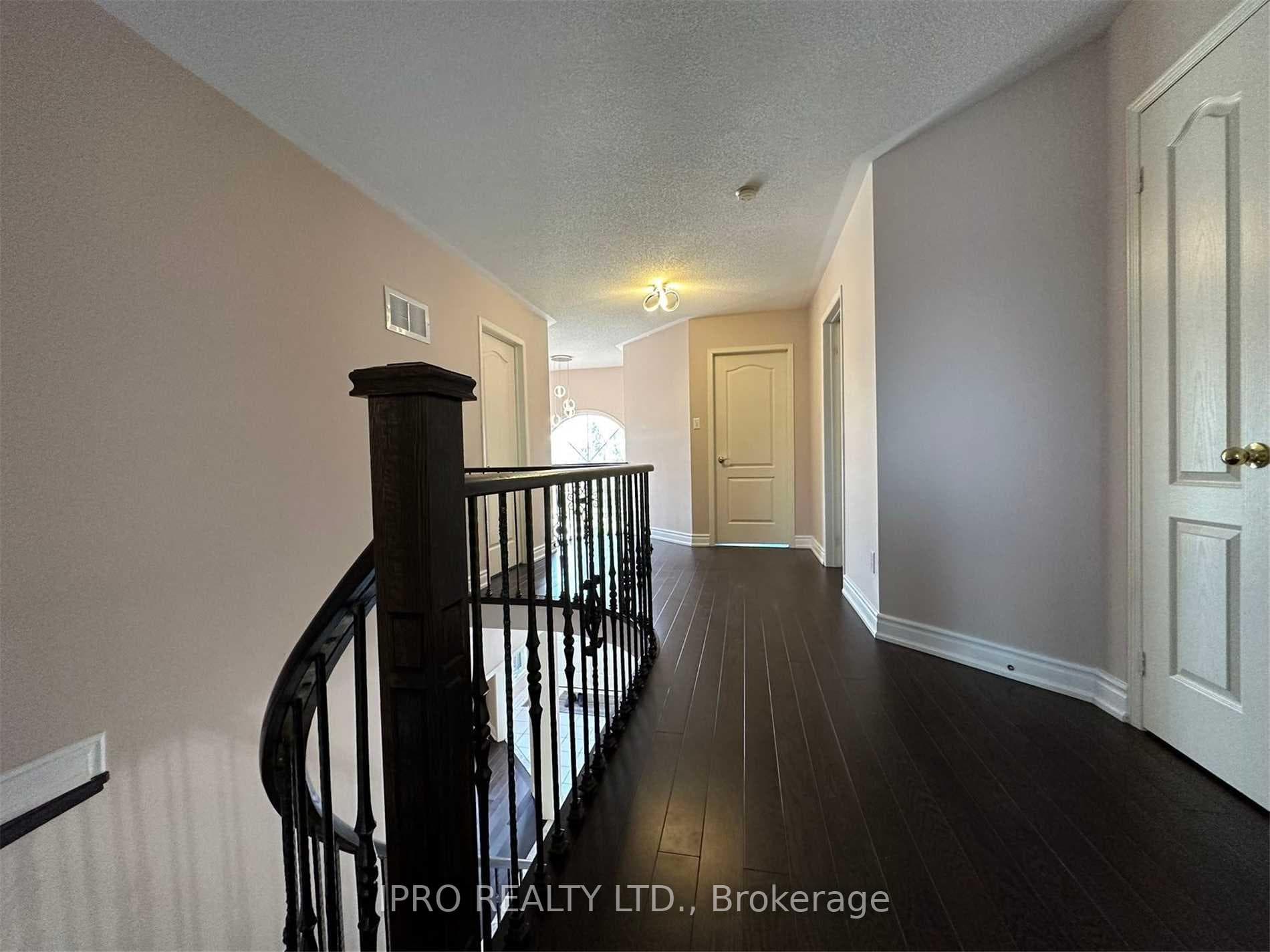 6348 Newcombe UPPER Drive photo 15