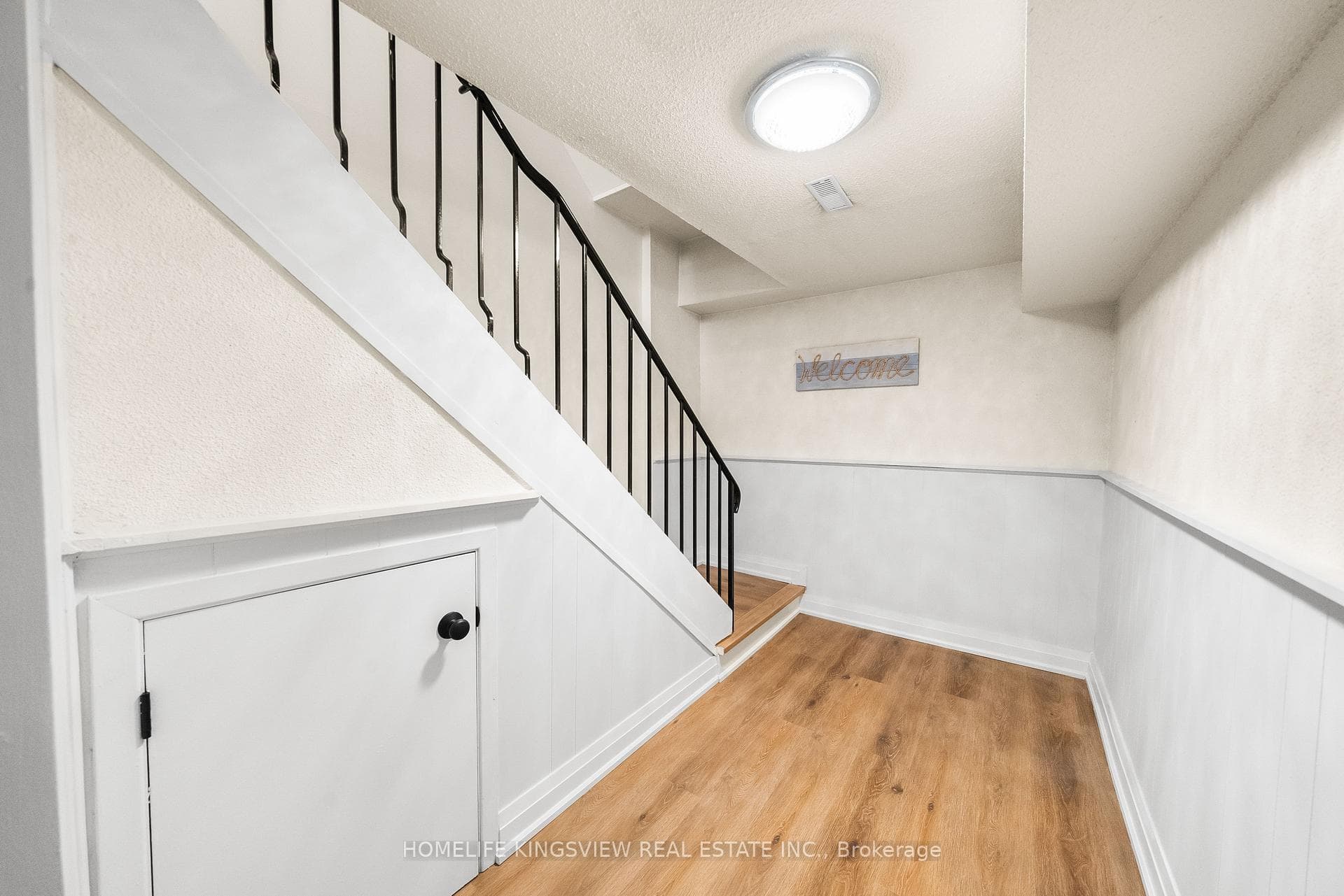 1552 Lancaster Drive Unit 58 photo 30