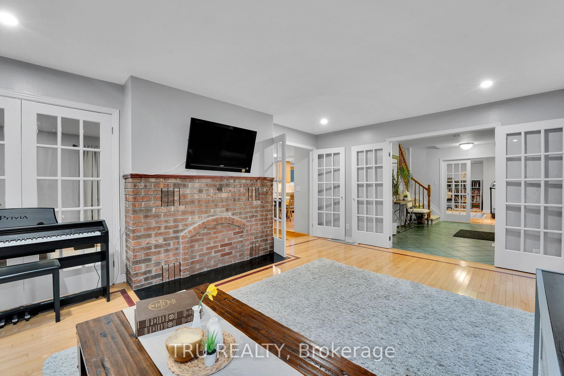 2529 MARSHWOOD Road photo 18
