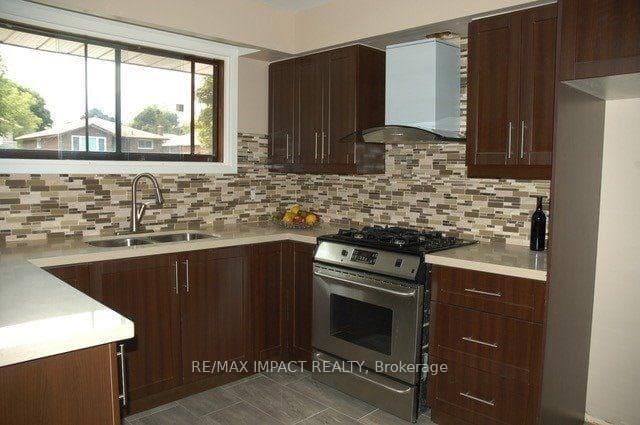 683 Central Park Boulevard photo 16