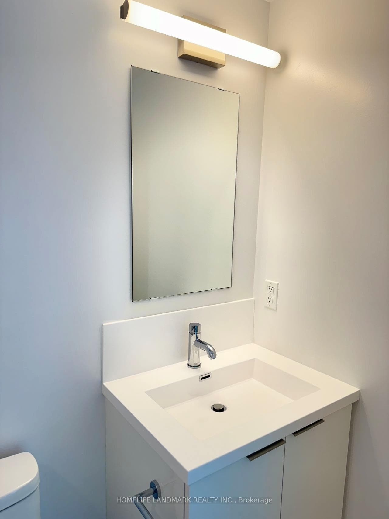 121 St Patrick Street Unit 1726 photo 8