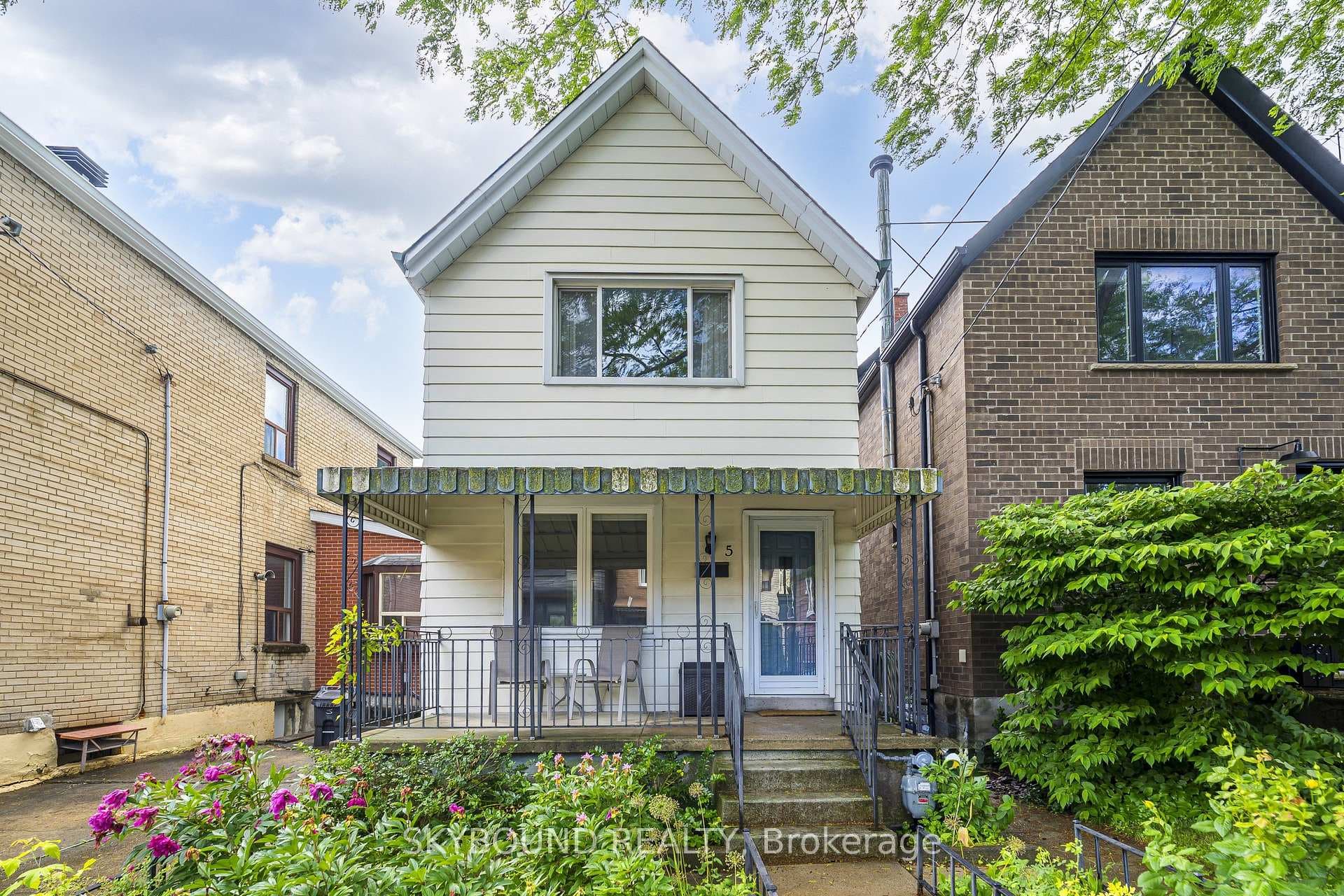 5 Manchester Avenue photo 1