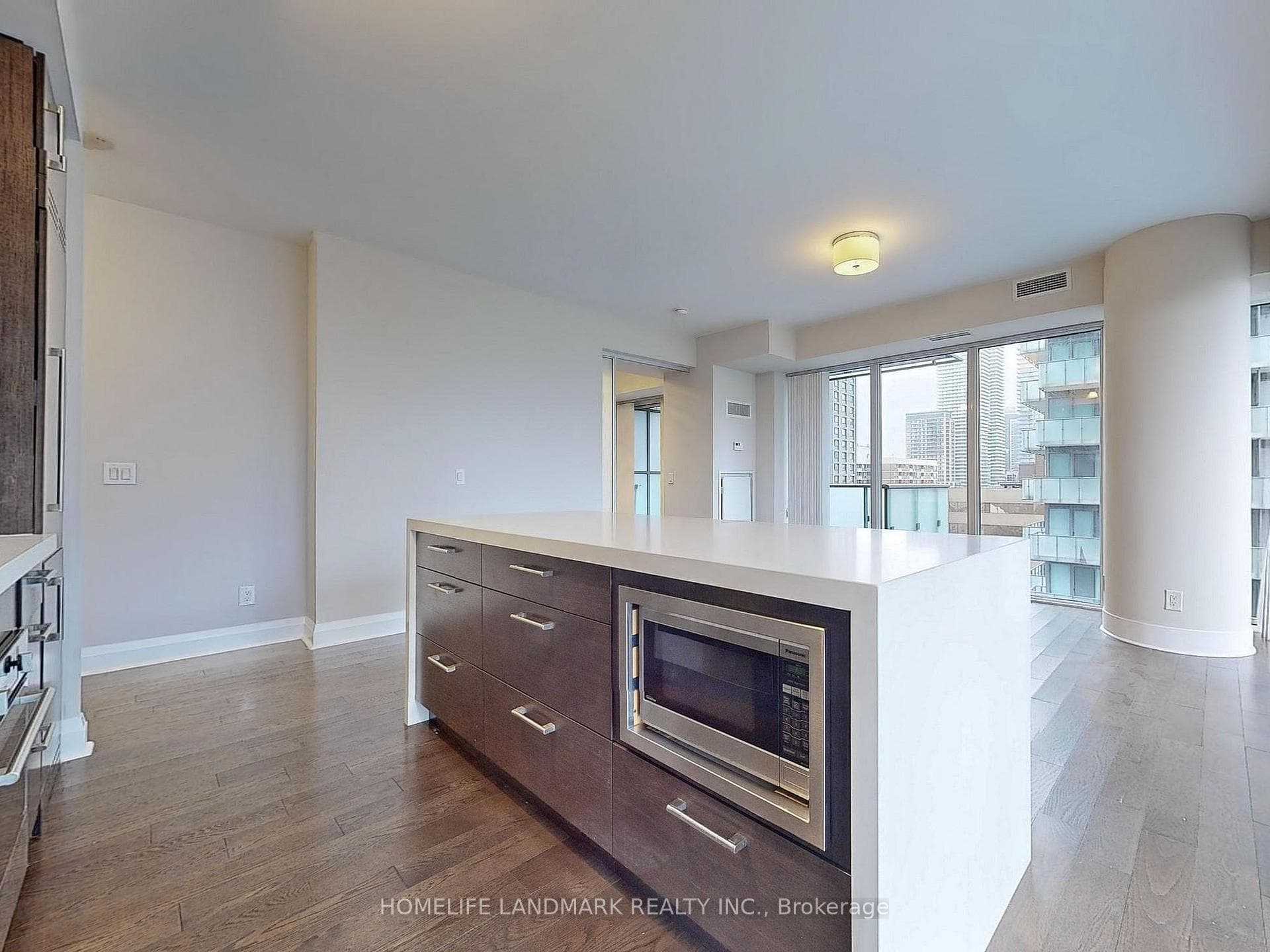 65 St Mary Street Unit 1702 photo 6