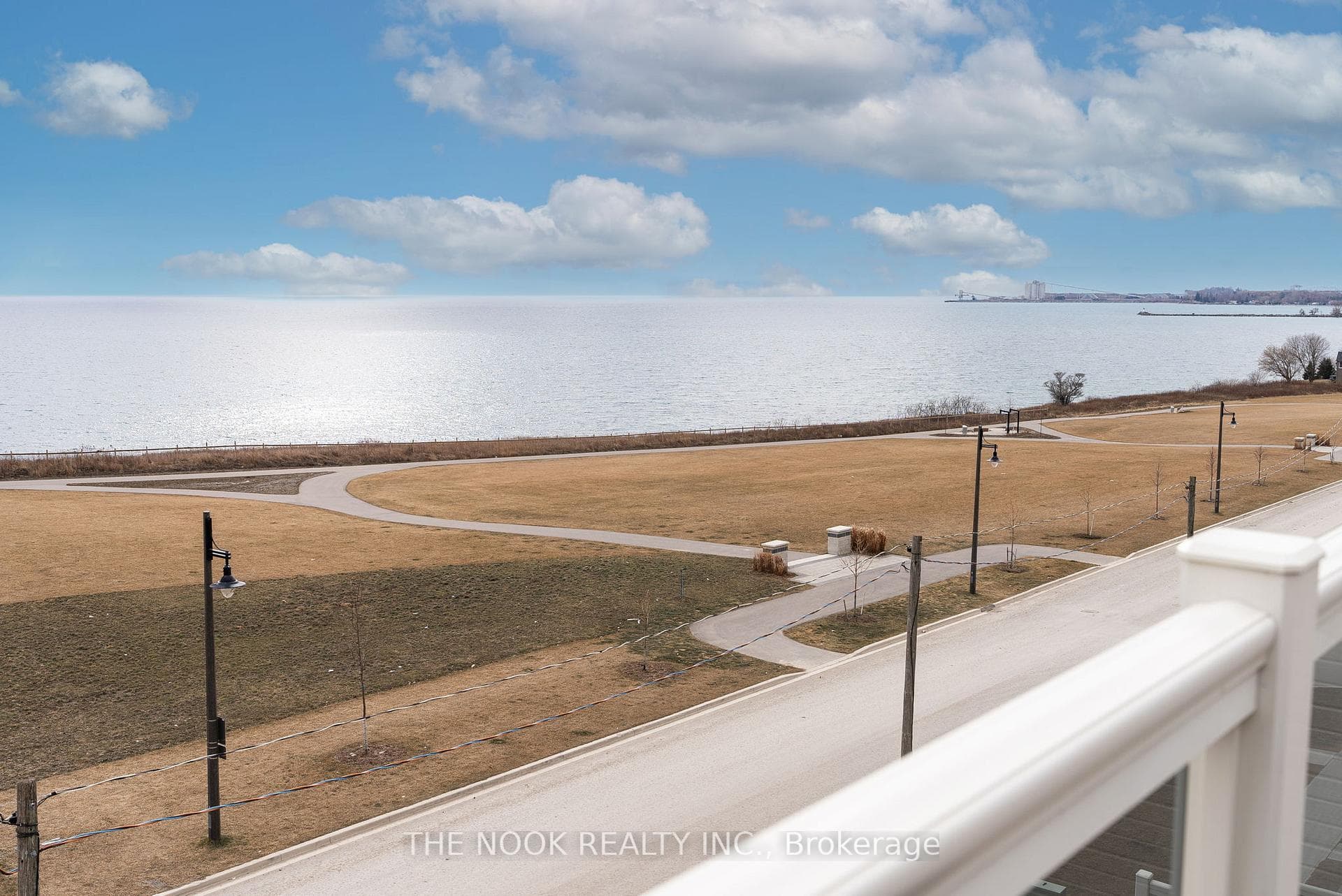 633 Port Darlington Road photo 37
