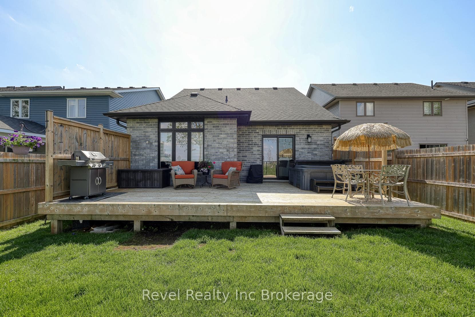 1072 Alberni Road photo 30