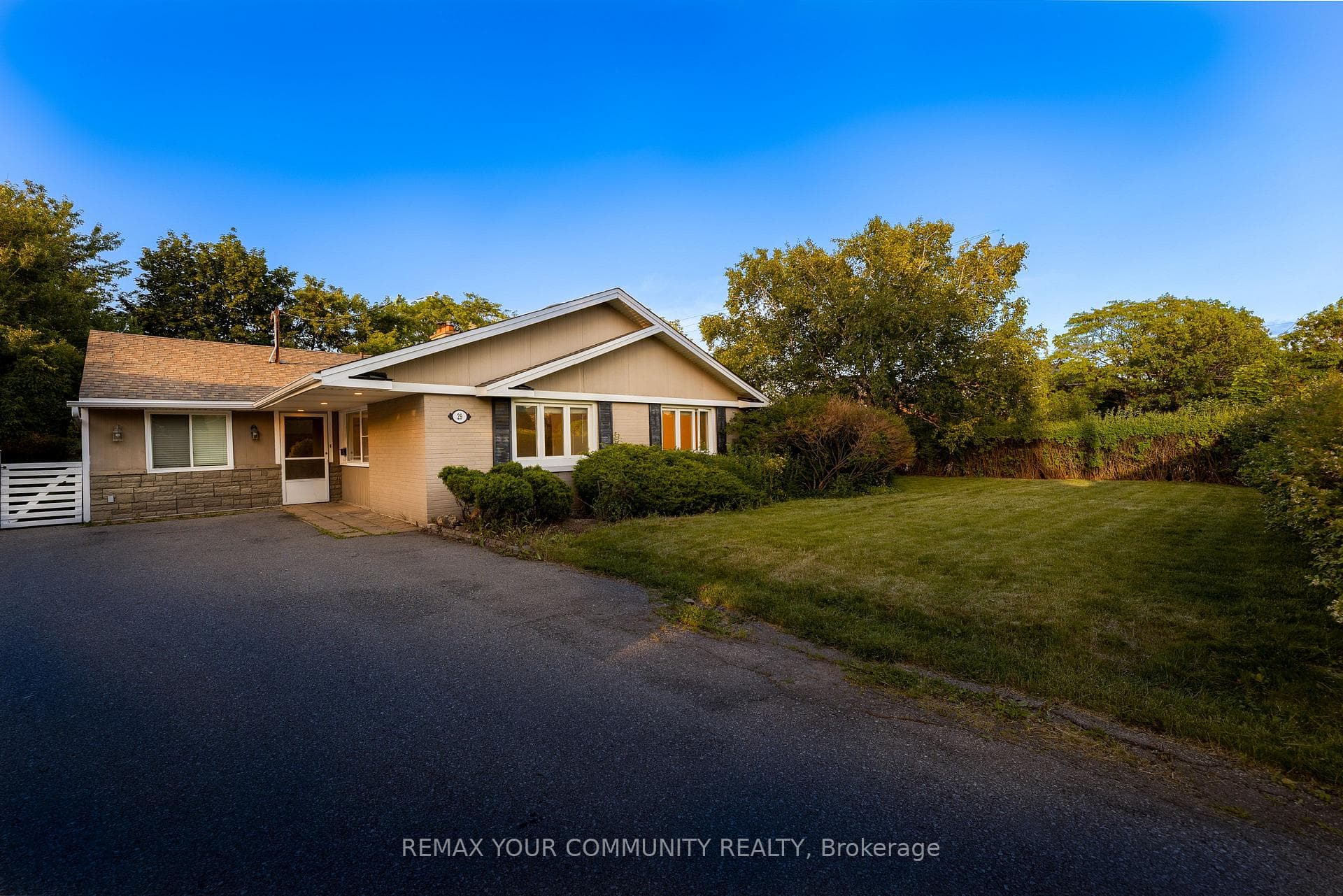 29 Wareham Drive photo 27