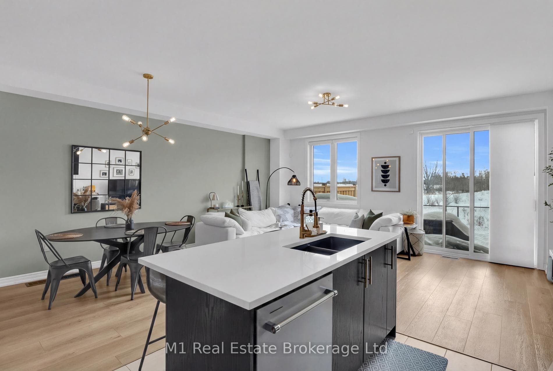 106 Edminston Drive photo 14