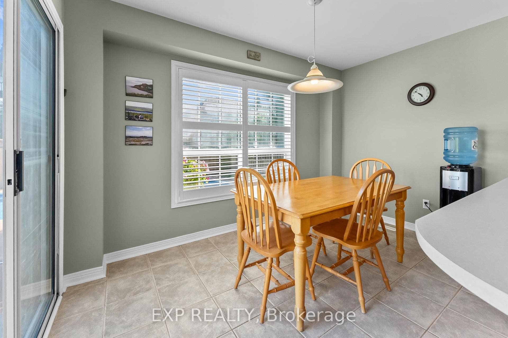 57 Goodman Crescent photo 25
