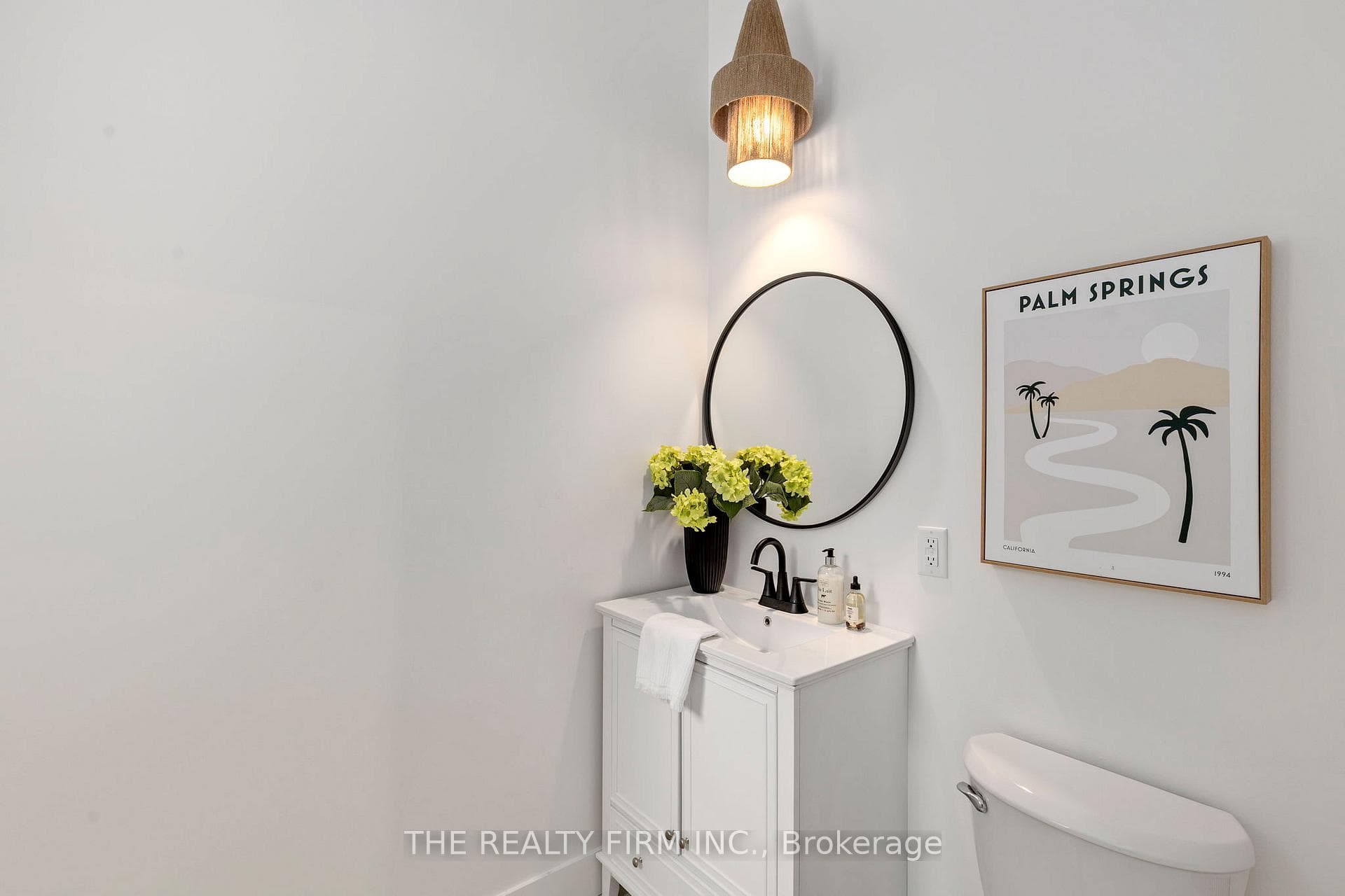 261 Nelson Street photo 11