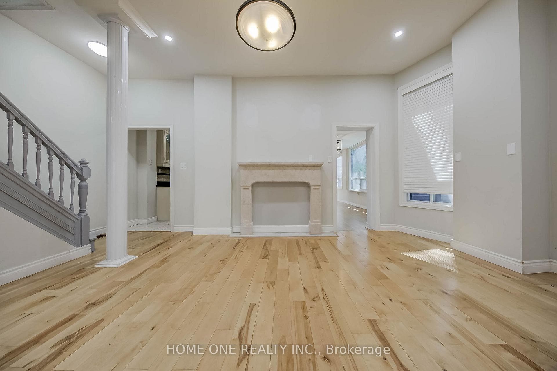 13 Simpson Avenue photo 23