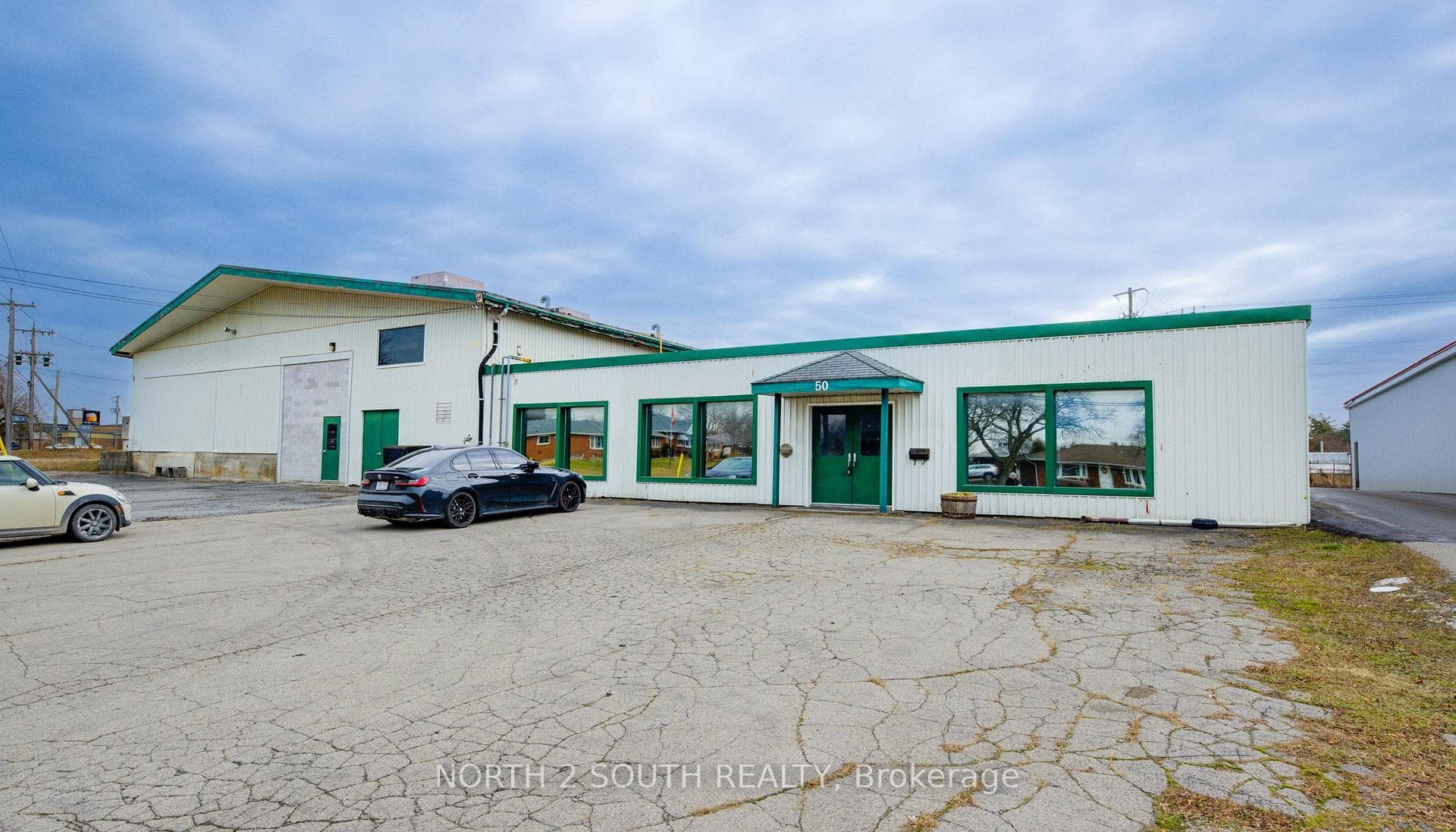 50 Argyle Avenue photo 2