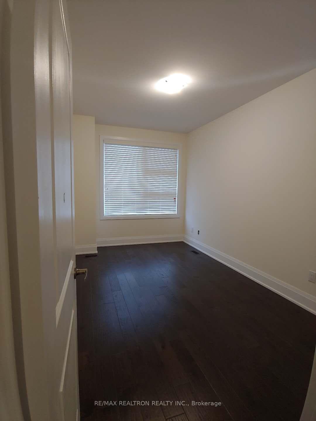 123 Hesperus Road photo 18