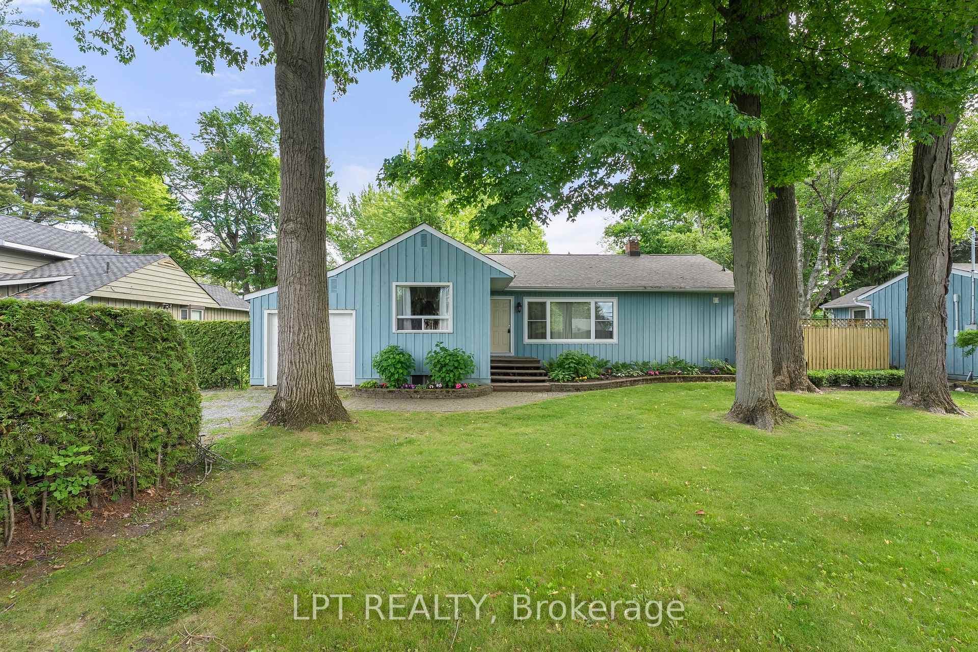 101 Hedge Road photo 7