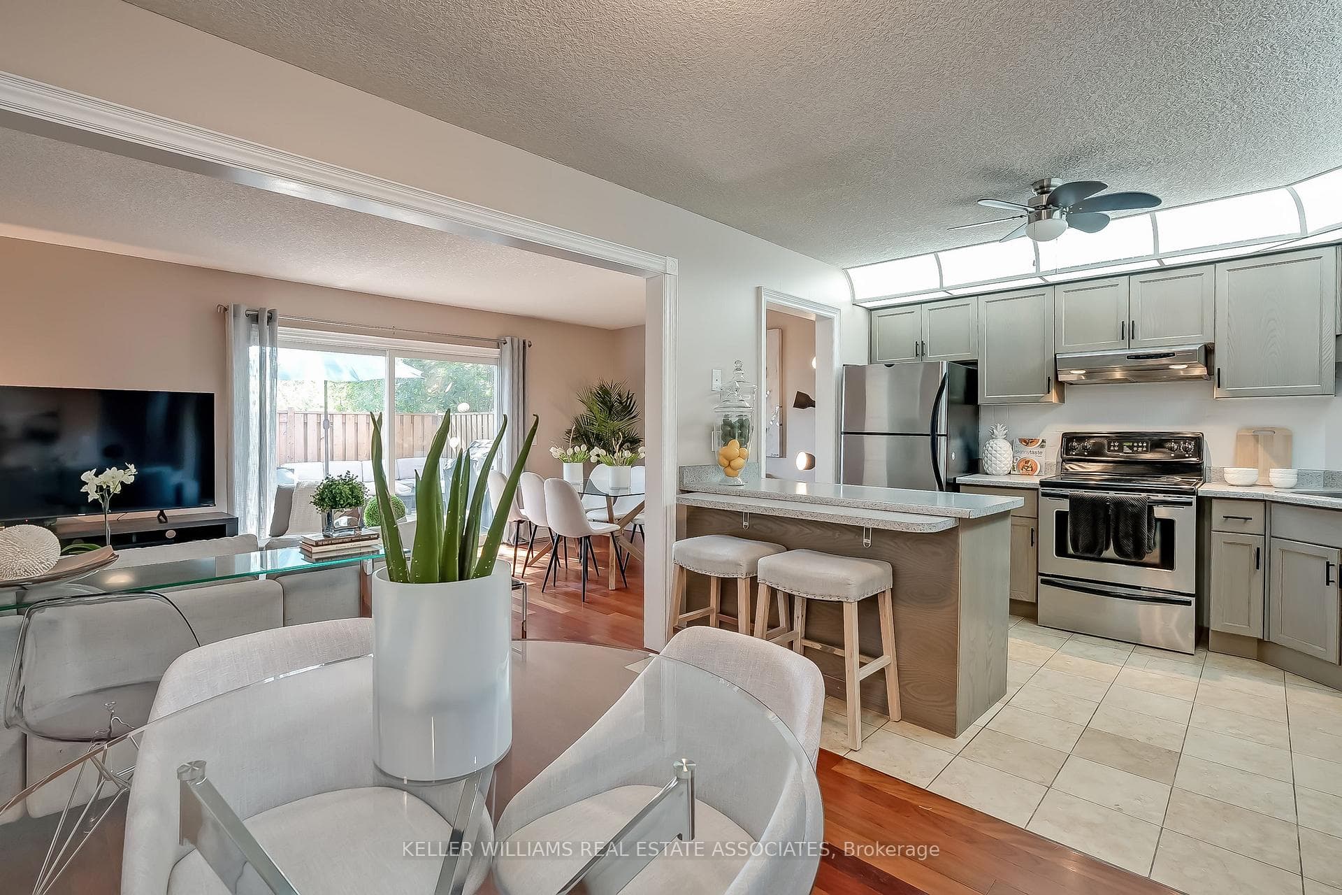 34 Dynasty Avenue Unit 13 photo 13