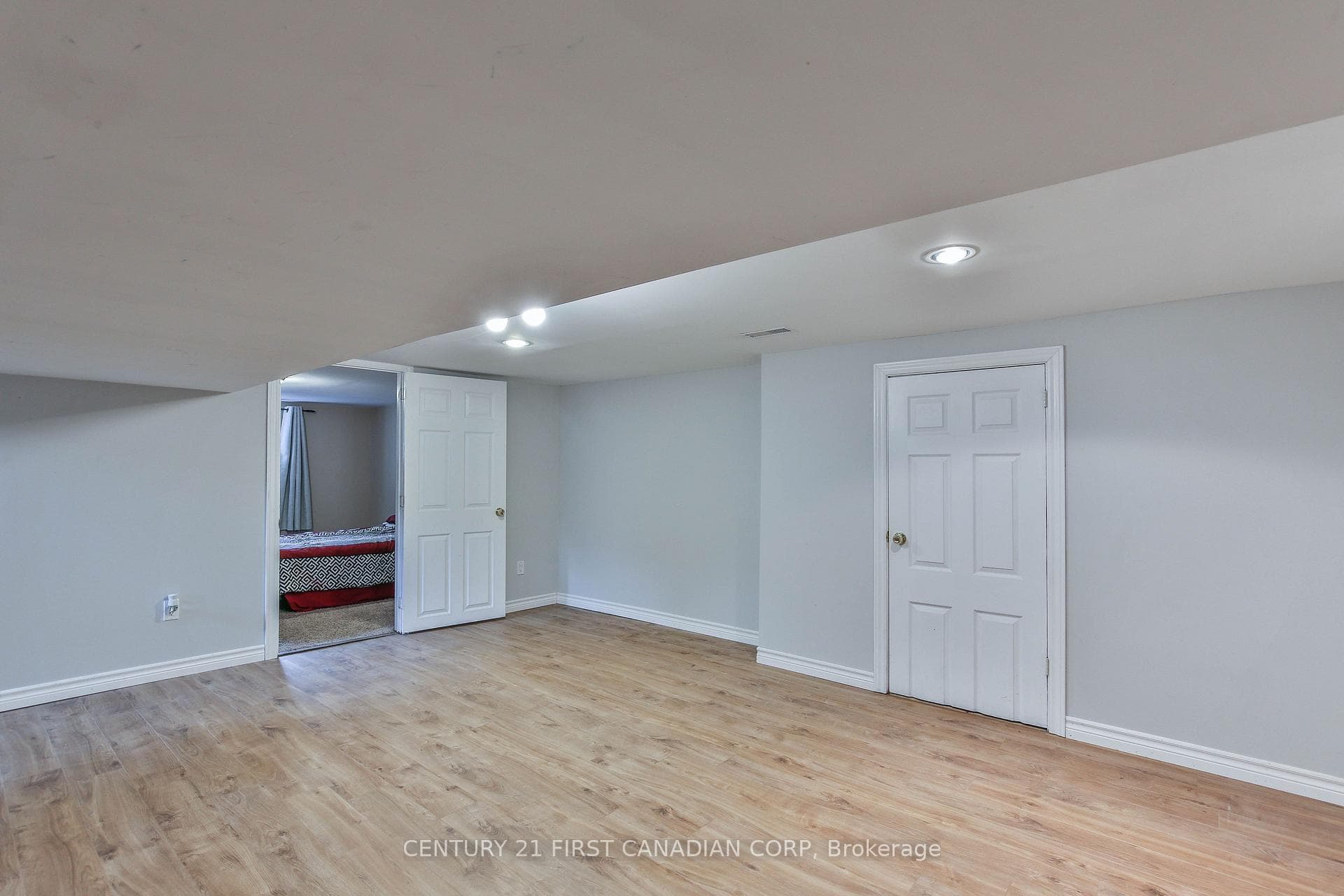 91 Langarth Street photo 24