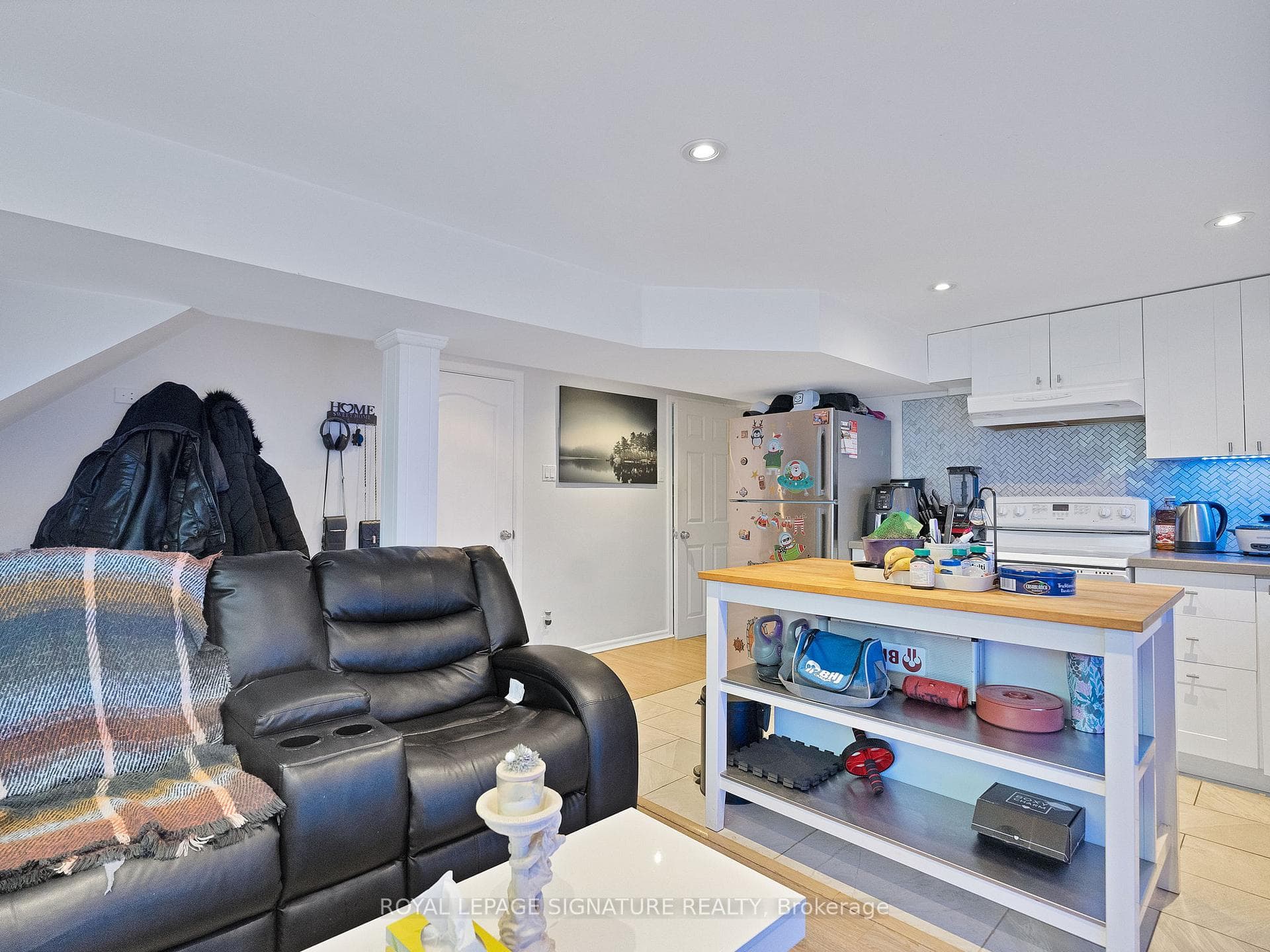83 Dalrymple Drive photo 25