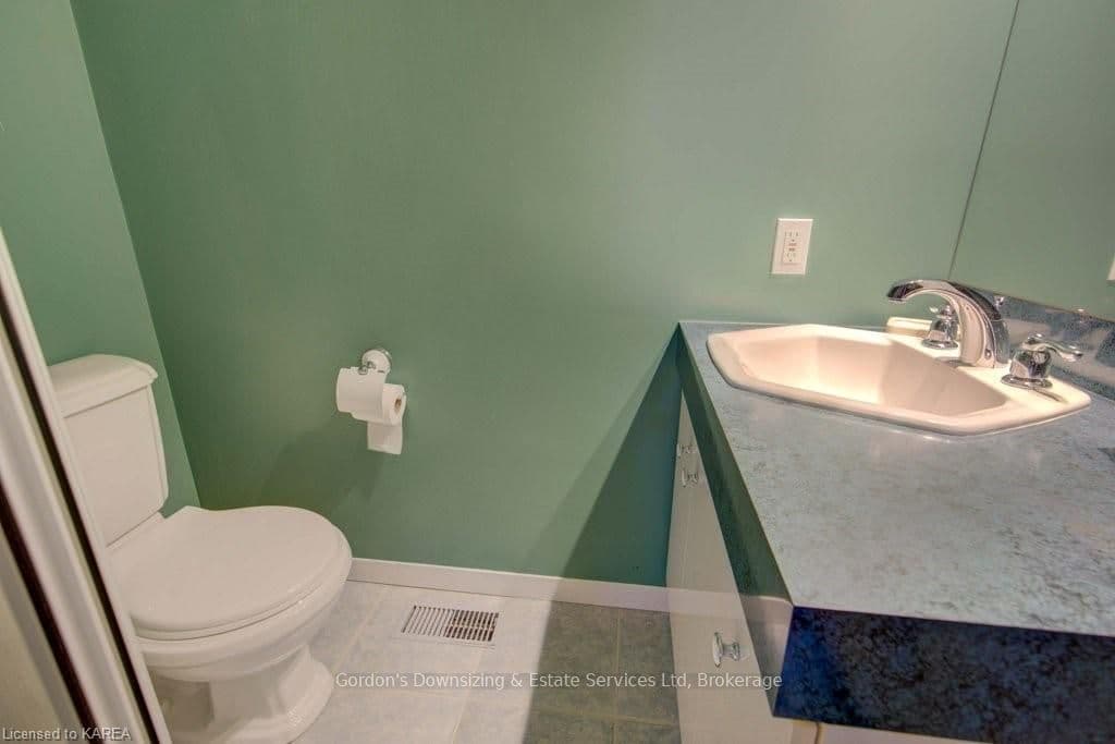 306 AVENUE Road photo 27