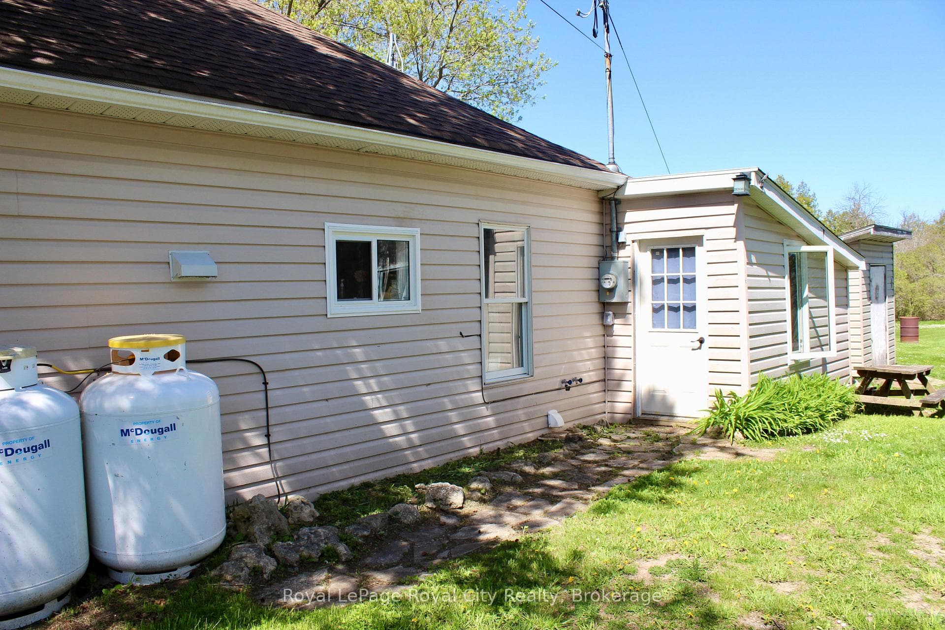 2557 Bruce Road photo 24