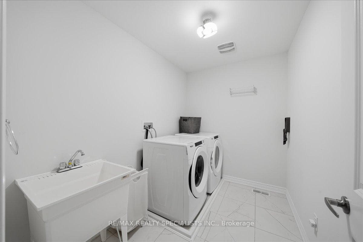 120 Durham Avenue photo 37