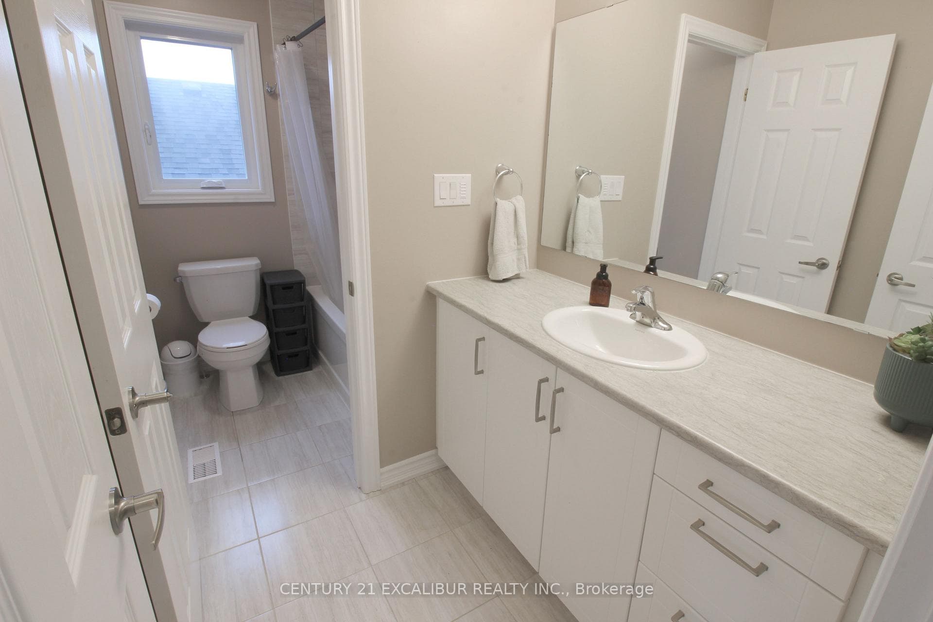 96 Elliot Avenue photo 13