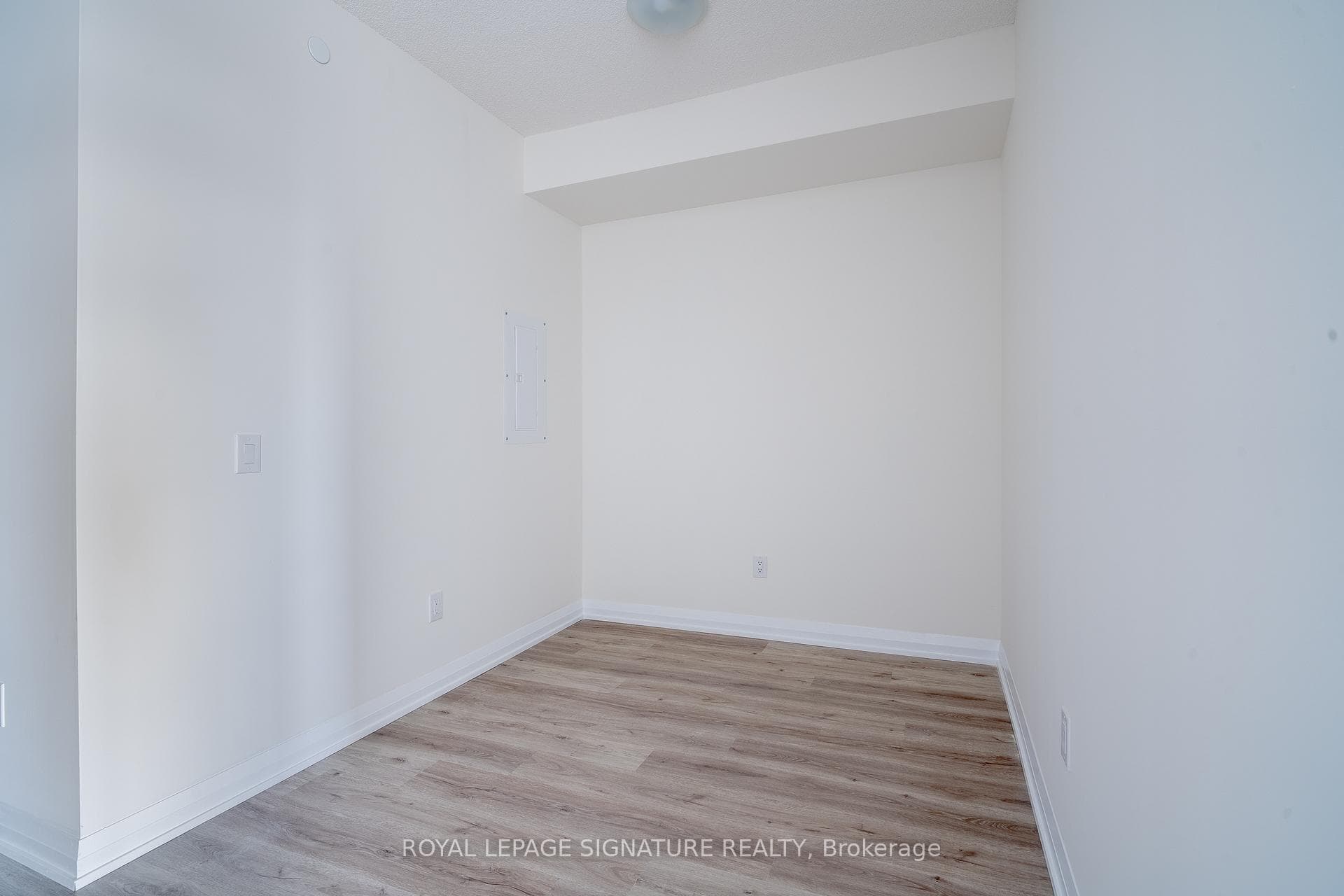 3260 Sheppard Avenue Unit 2303 photo 14